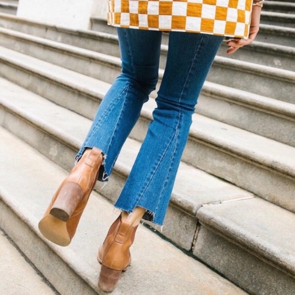 Blogger Favorite Neon Blonde Raw Hem Bell Jeans